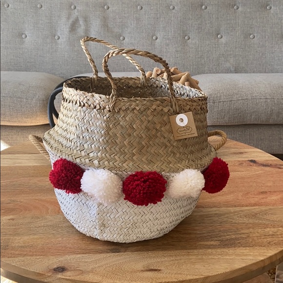 Mud Pie Pompom Holidays Collapsible Basket - Picture 3 of 16